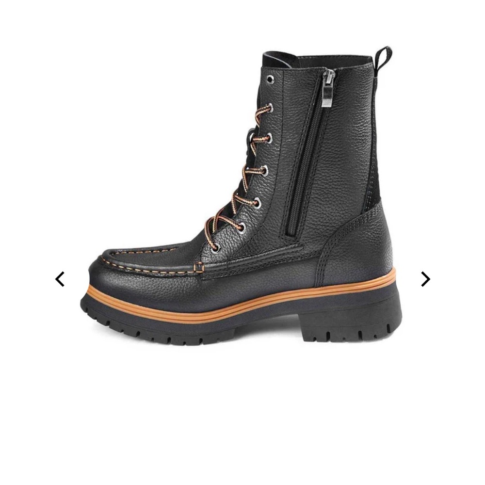 Kodiak vintage style moc toe boots